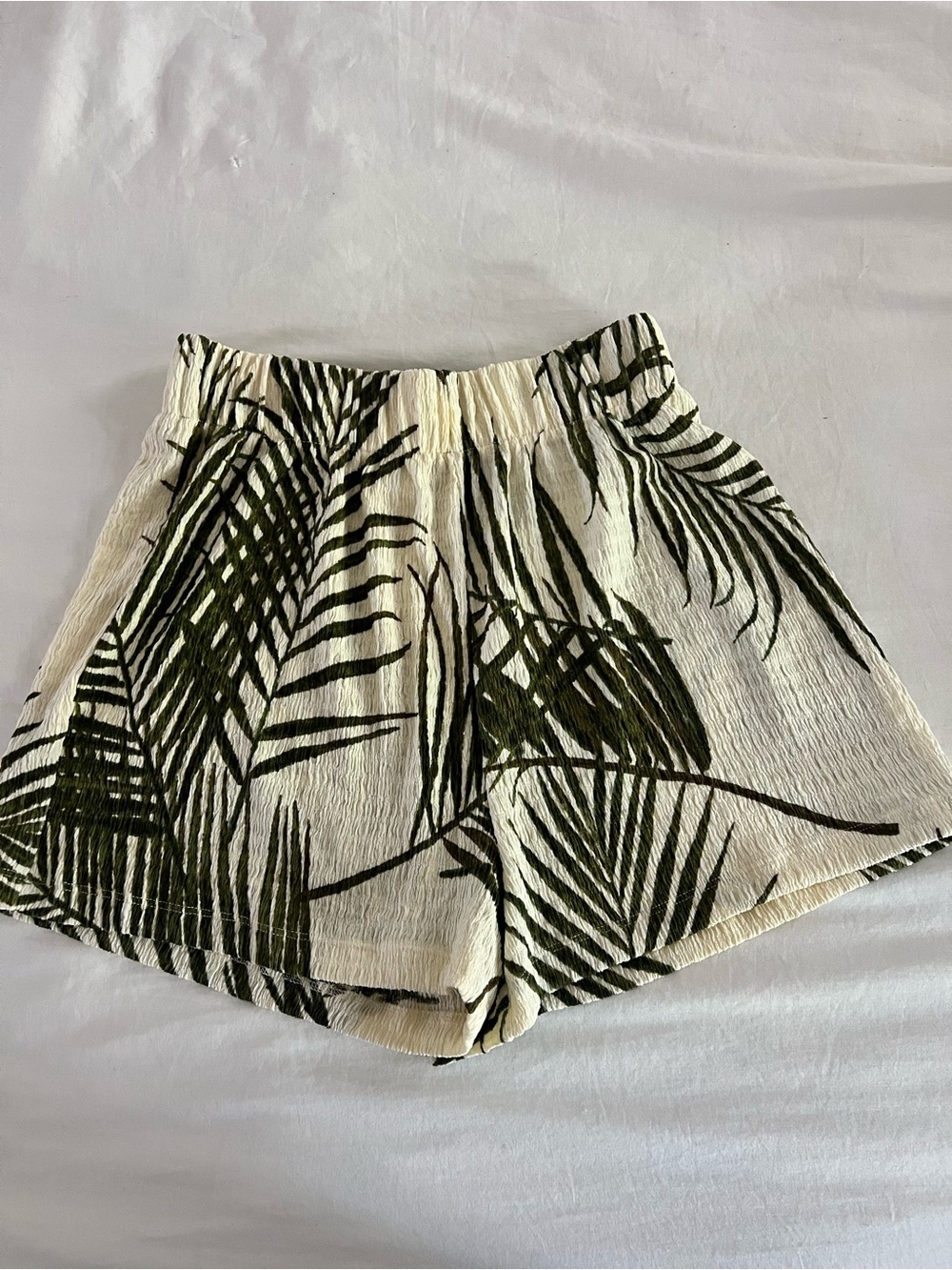 H&M Cream Shorts with Green Palm Print, XS